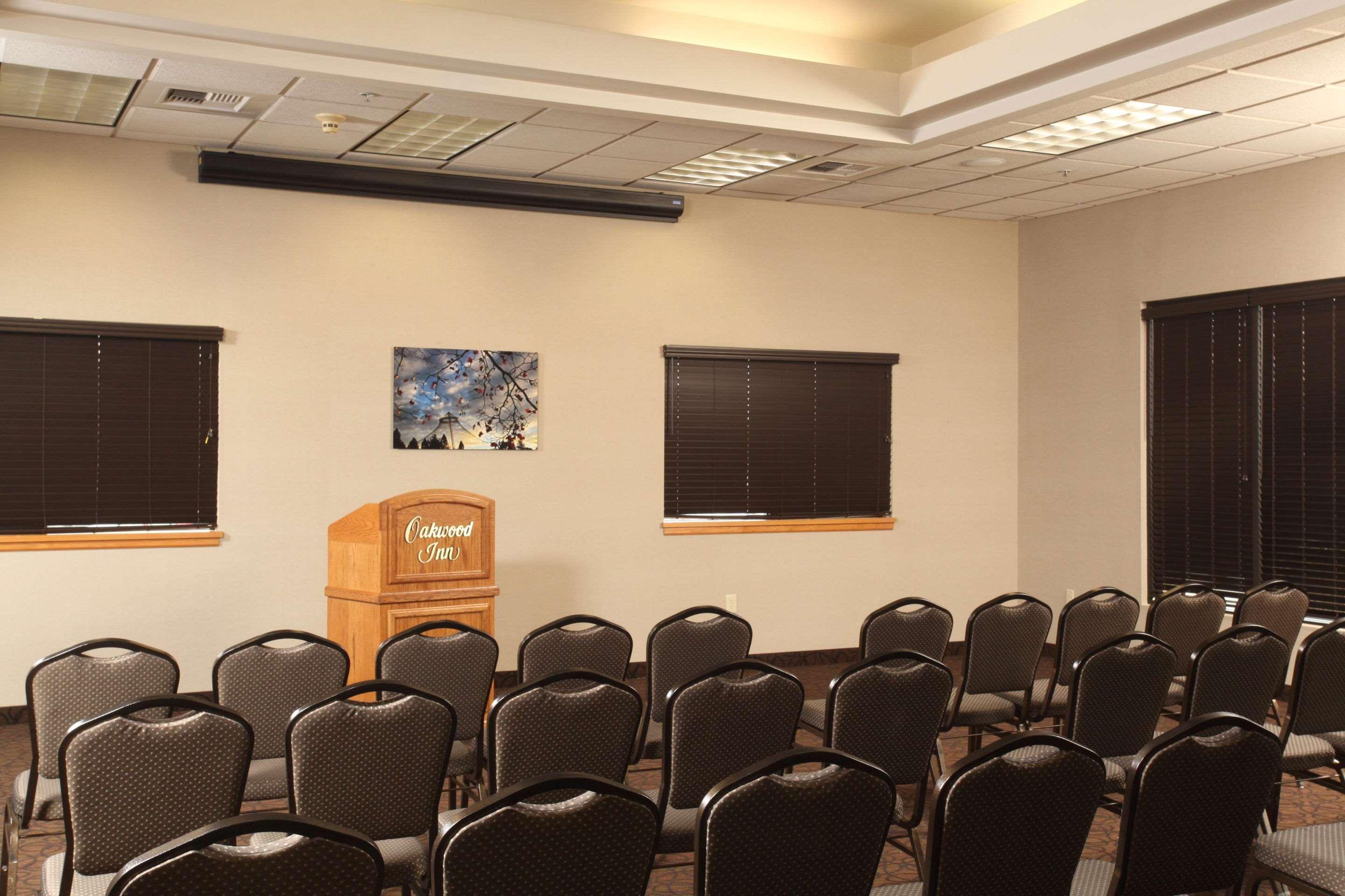 Quality Inn Oakwood Fairwood Экстерьер фото