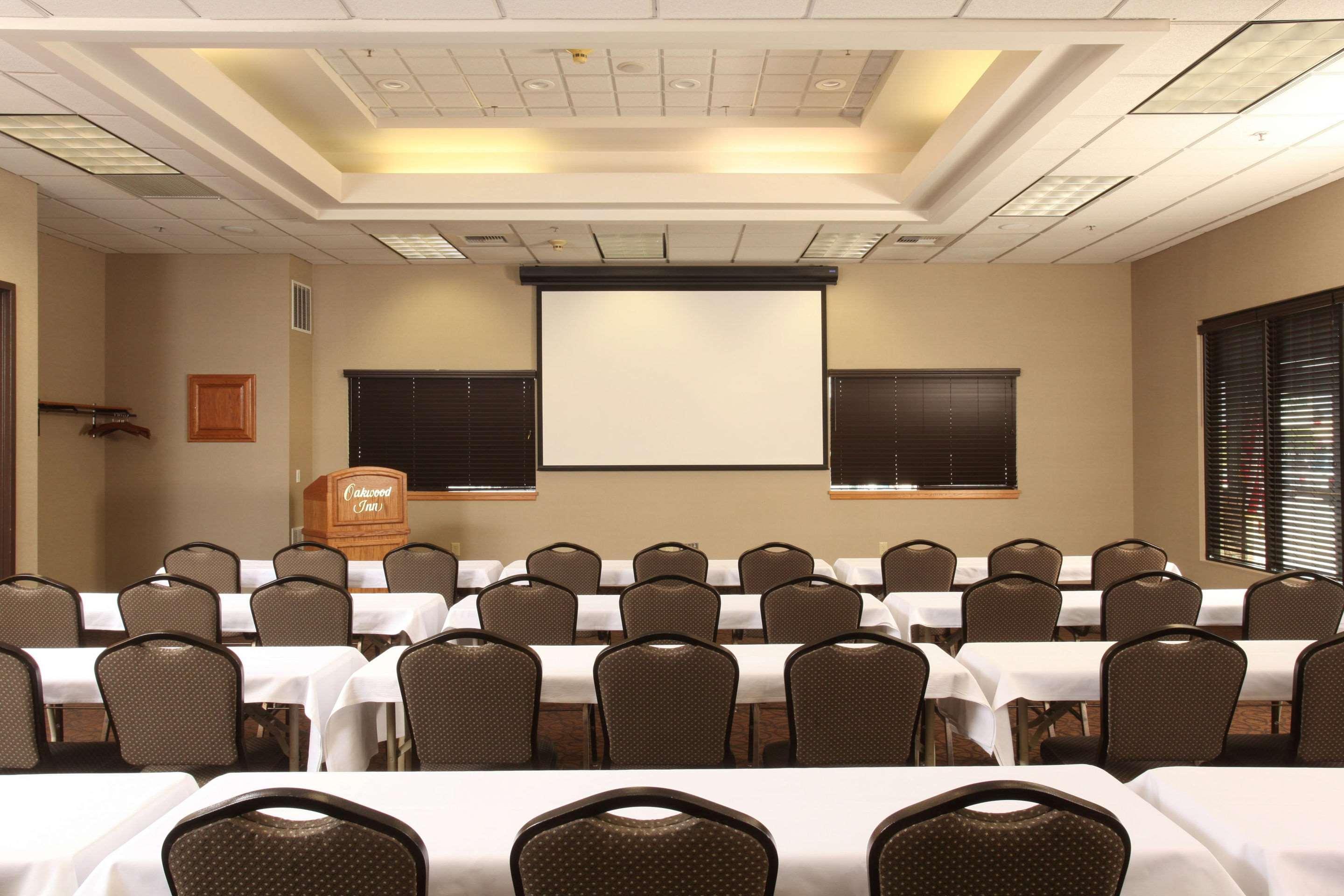 Quality Inn Oakwood Fairwood Экстерьер фото